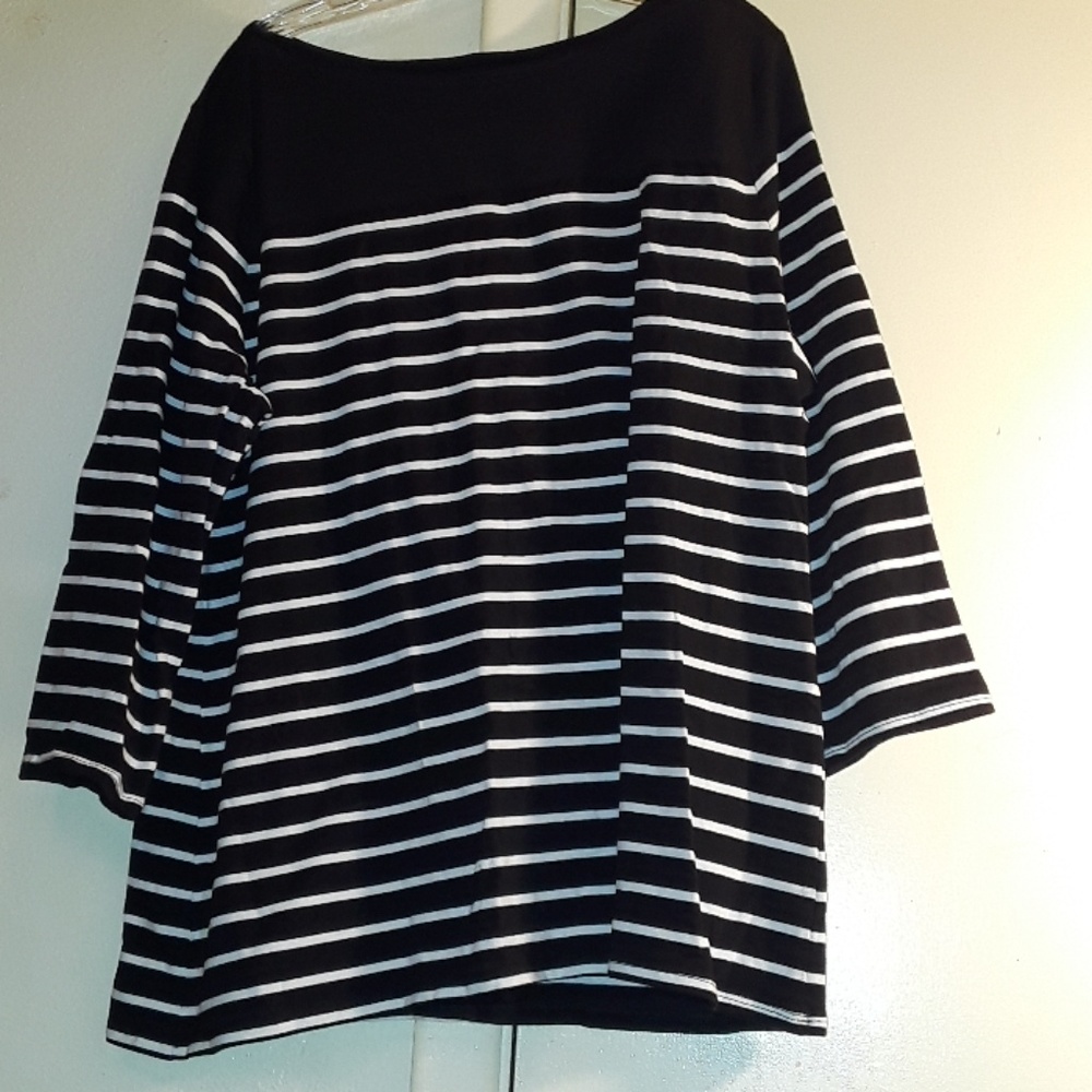 NWOT Womens Striped 3/4 Sleeve Top